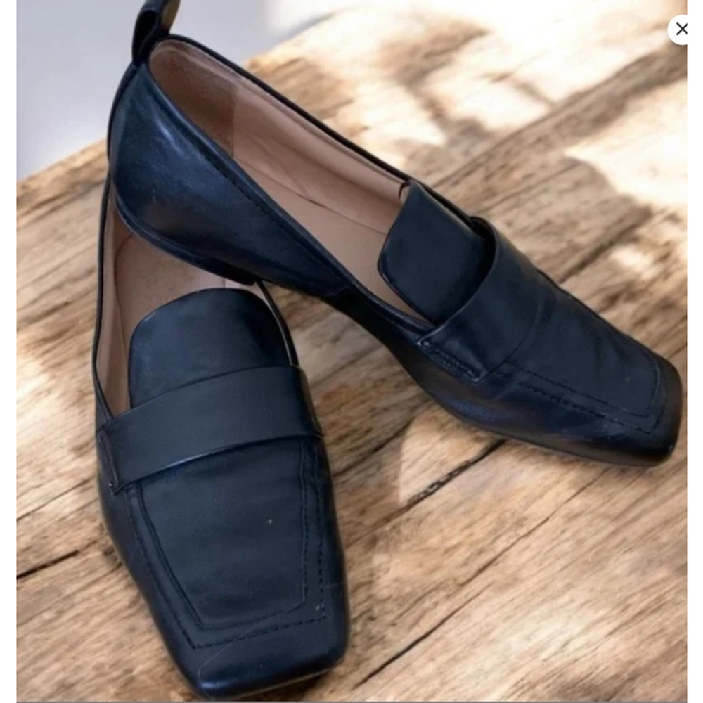 Vince Camuto Leather Black Loafers Size 7.5